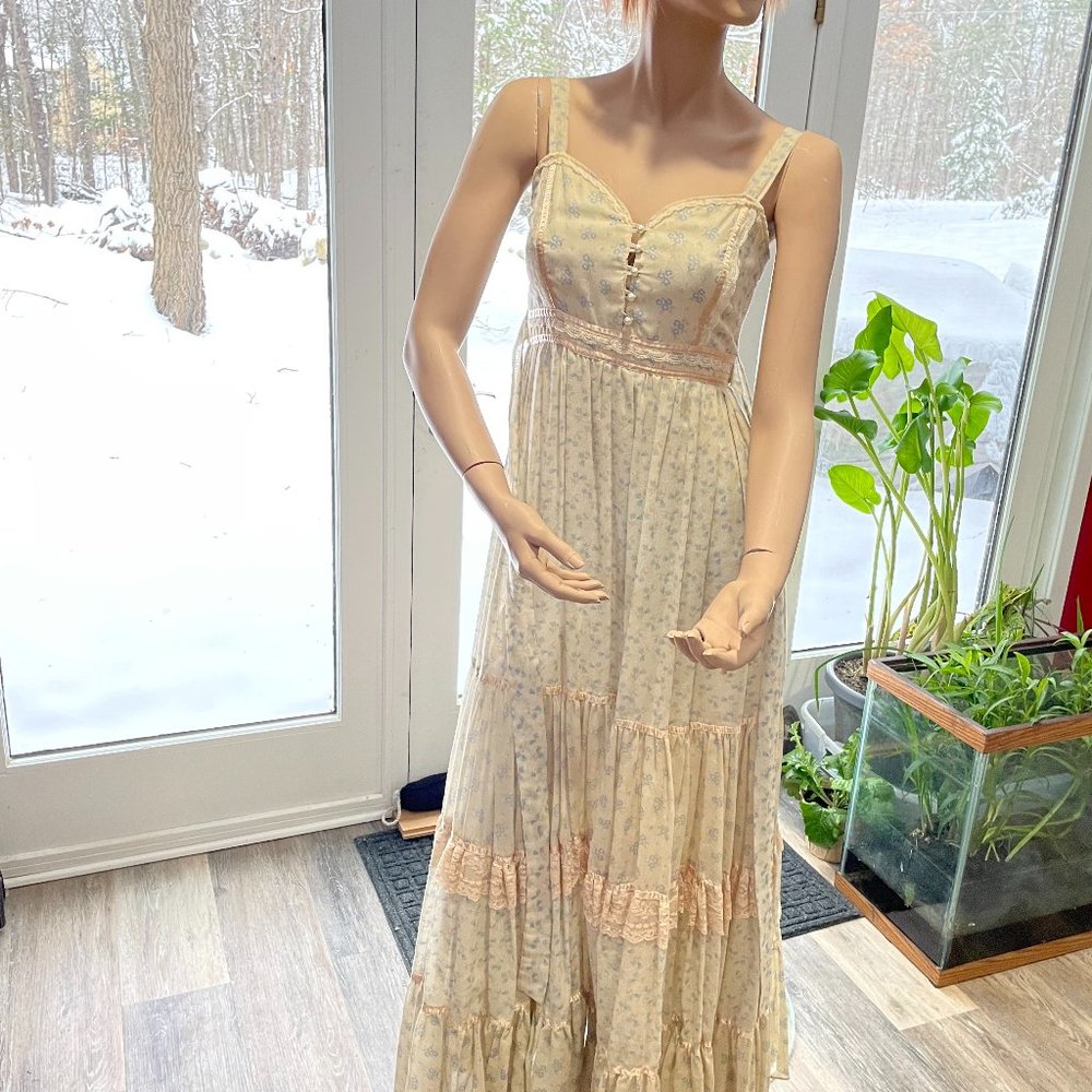 Gunne Sax by Jessica McClintok